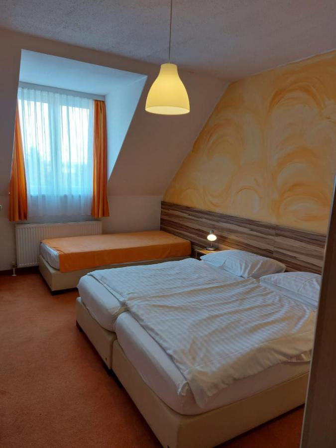 Pension Claudia Вёзендорф Экстерьер фото